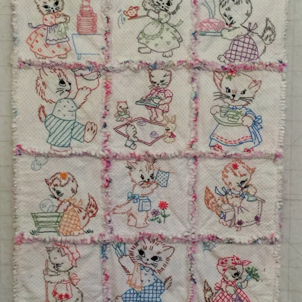 HANDMADE,HAND EMBROIDERED,NEW RAG QUILT